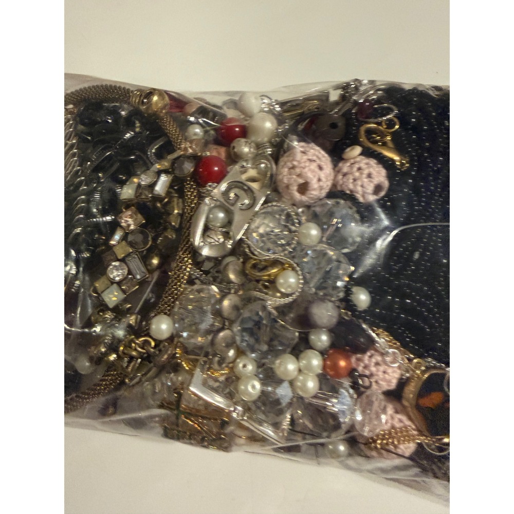 Mixed Costume Repair Jewelry Lot 34.6oz Faux Pearl Glass Bead Metalwork Craft